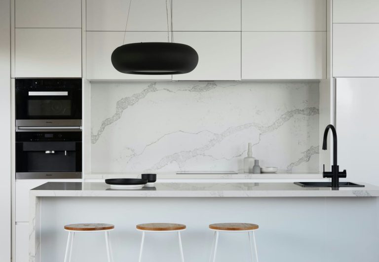 5 Sebab Kenapa Rumah Banglo Adalah Pelaburan Paling Bijak (Anda Pasti Terkejut!) 3 rumahhq kontraktor bina ubahsuai rumah unsplash7 51