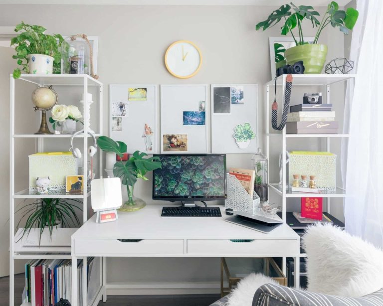 8 Inspirasi Pelan Rumah Kreatif untuk Tanah Kecil yang Bikin Tetangga Iri! Cantik Gila, Praktikal & Bajet Friendly – Viral 2025 di Selangor! | RumahHQ 5 rumahhq kontraktor bina ubahsuai rumah unsplash8 40